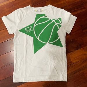 Ice iceberg tshirt size 10